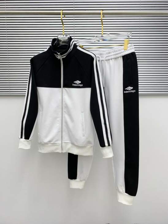 Picture of Balenciaga Sweater Suits _SKUBalenciagaM-3XLomtr0236896